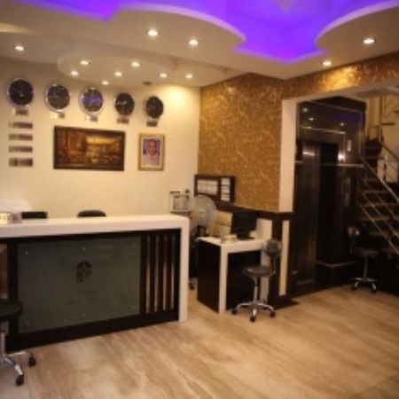 Hotel Pahwa International New Delhi Luaran gambar