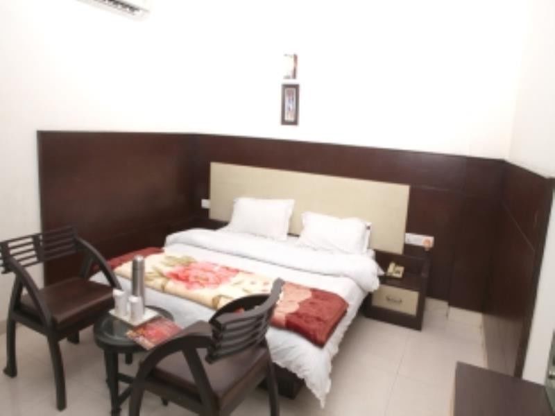 Hotel Pahwa International New Delhi Luaran gambar